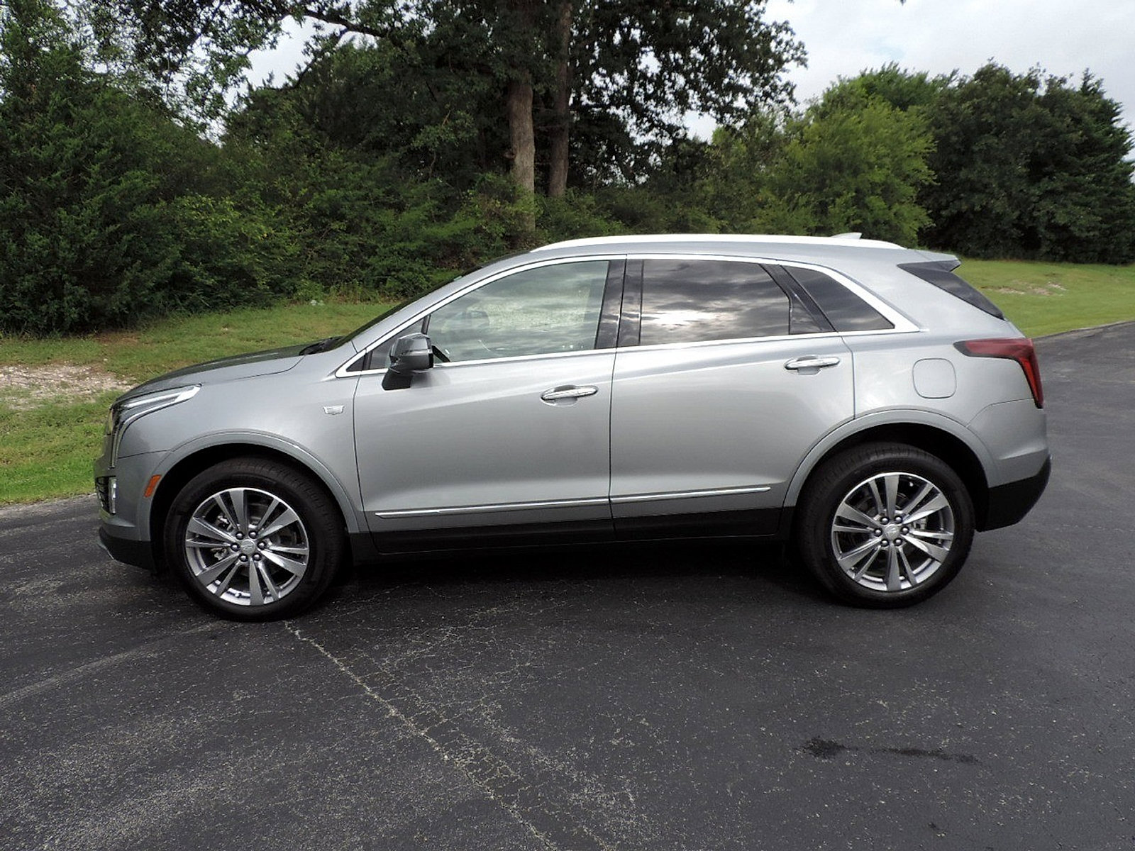 Used 2025 Cadillac XT5 Premium Luxury FWD image 21