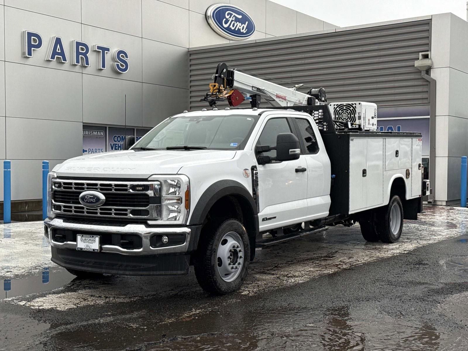 New 2026 Ford F550 4x4 Supercab Super Duty image 7