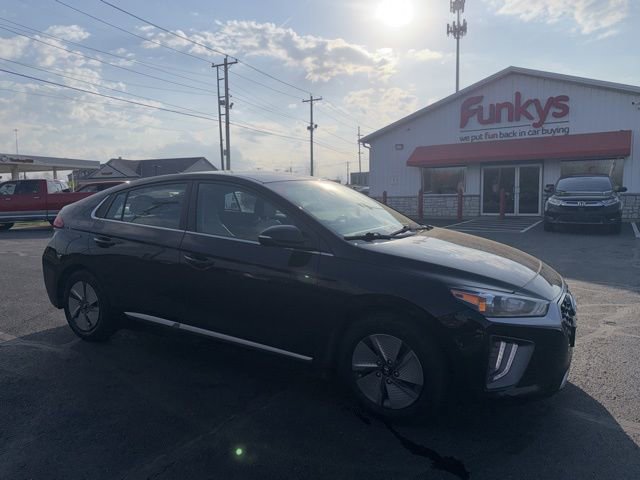 Used 2022 Hyundai Ioniq SE