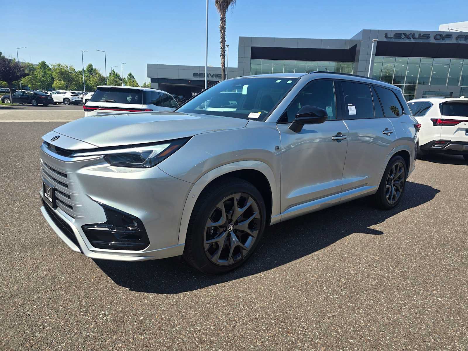 New 2026 Lexus TX 500h AWD image 7