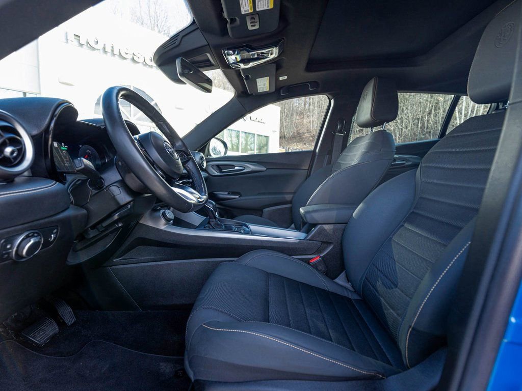 Used 2024 Alfa Romeo Tonale Ti w/ Active Assist Package image 26