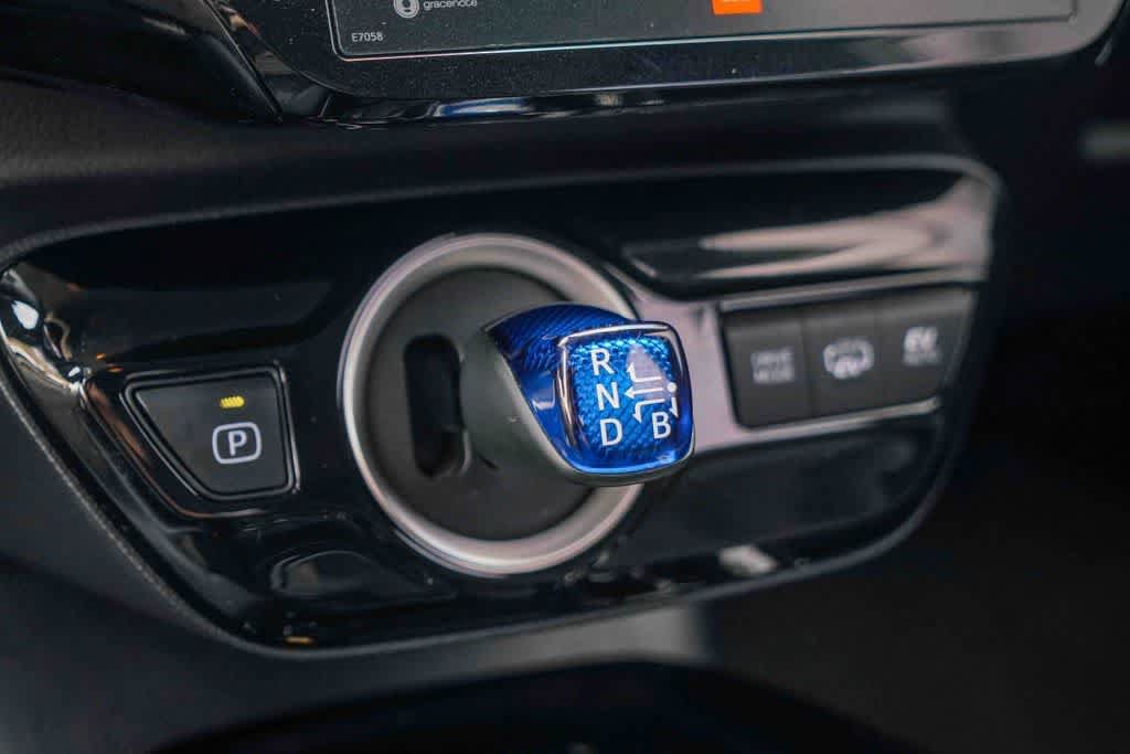 Used 2021 Toyota Prius Prime Limited w/ Carpet Mat Package (TMS) FWD image 17