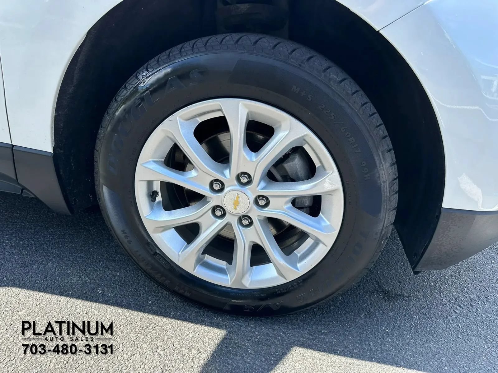Used 2019 Chevrolet Equinox LT FWD image 21
