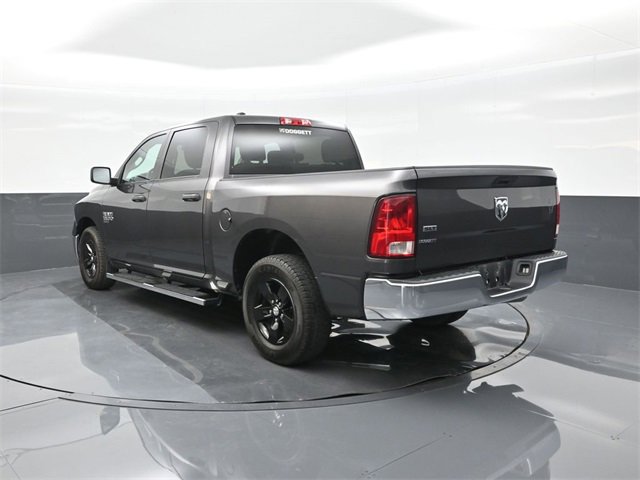 Used 2022 RAM 1500 Classic SLT image 8