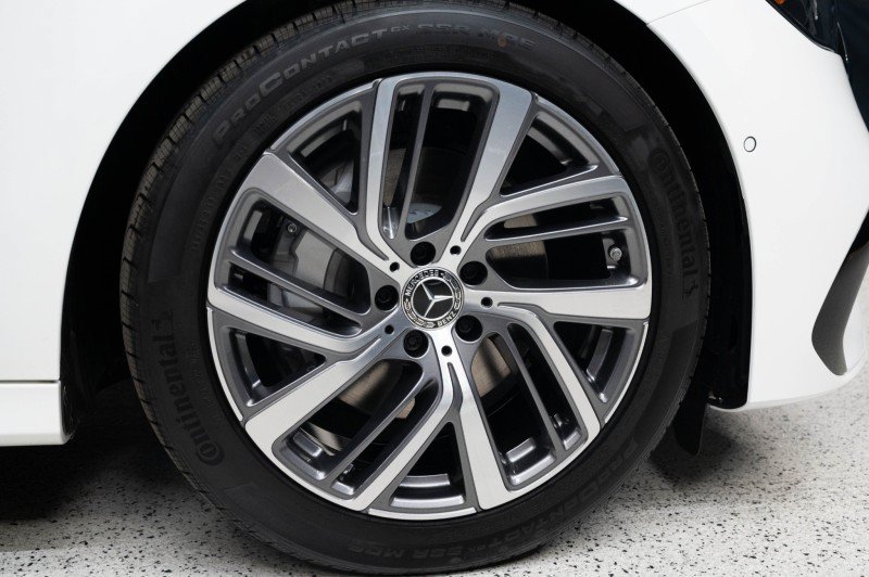 New 2027 Mercedes-Benz E 350 Sedan image 10