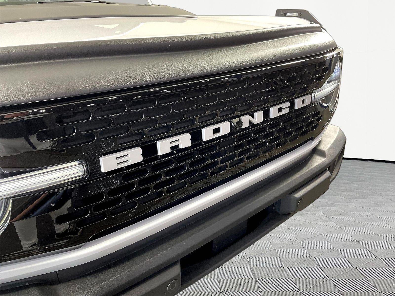 Used 2025 Ford Bronco Outer Banks AWD/4WD image 31
