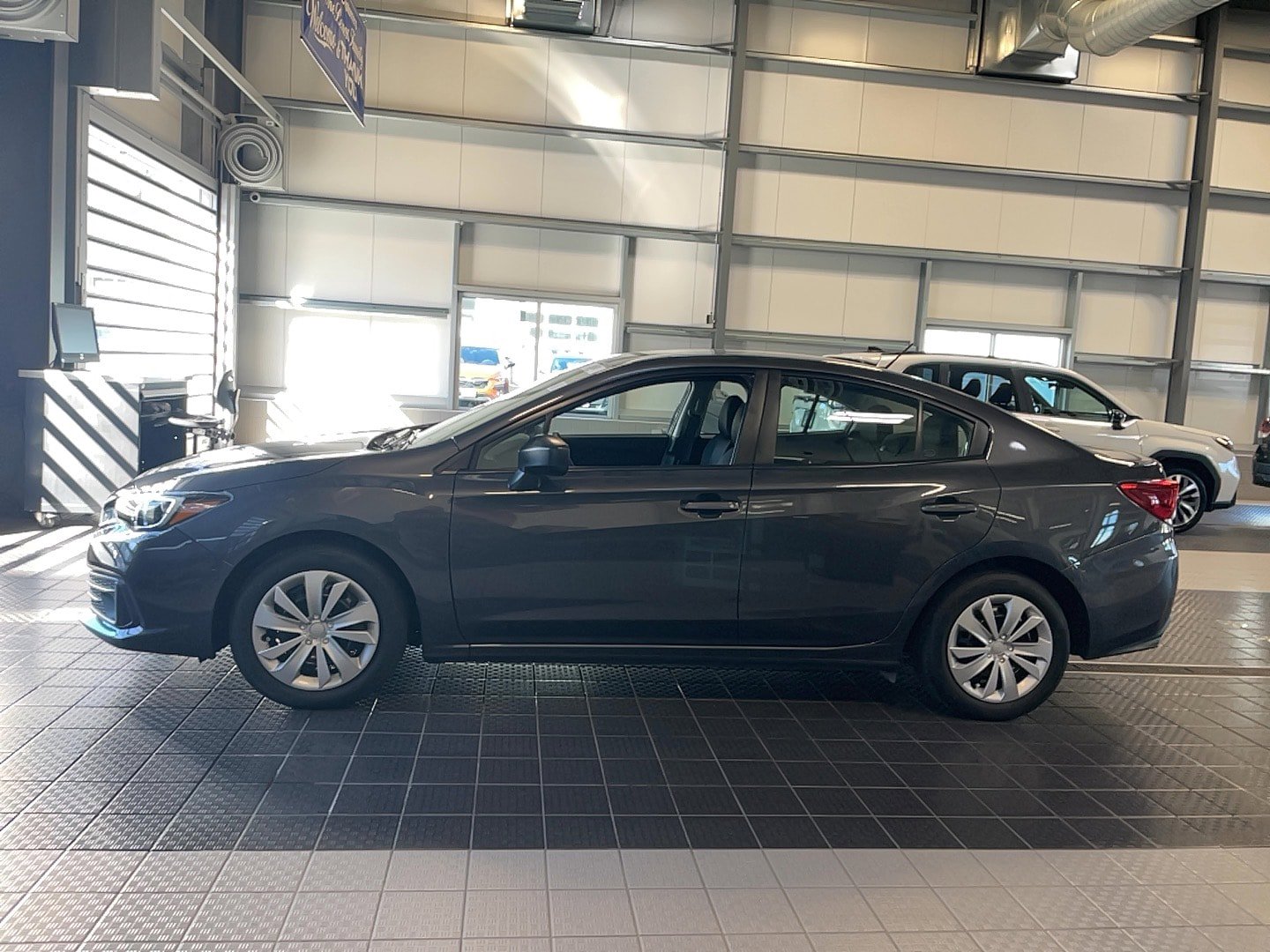 Used 2023 Subaru Impreza 2.0i AWD/4WD image 4