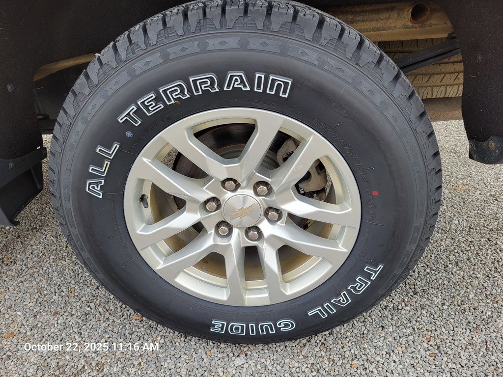 Used 2020 Chevrolet Silverado 1500 LT w/ All-Star Edition image 9