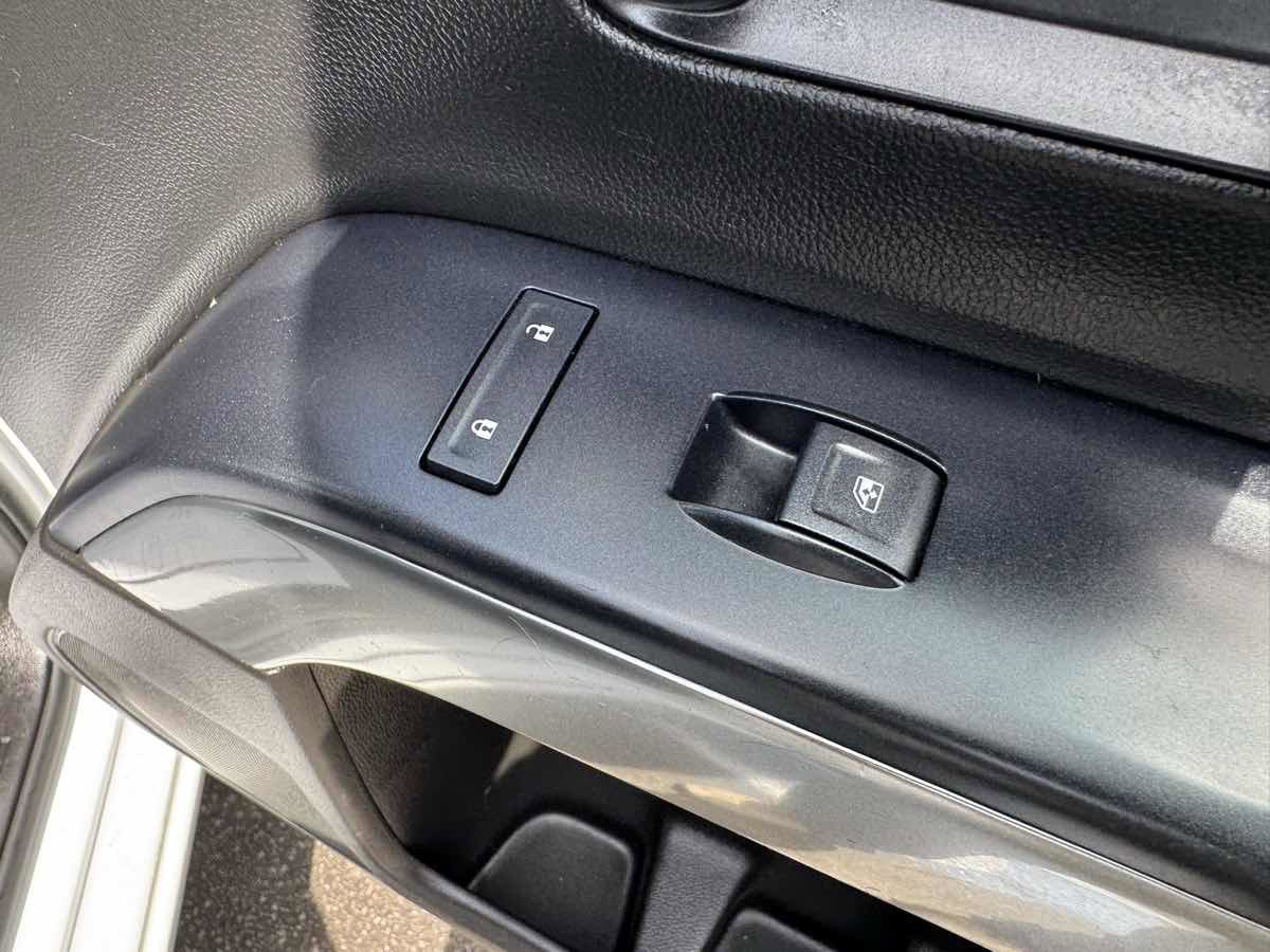 Used 2017 Chevrolet Silverado 1500 LT w/ All Star Edition image 32