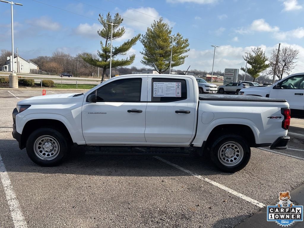 Used 2025 Chevrolet Colorado W/T image 18