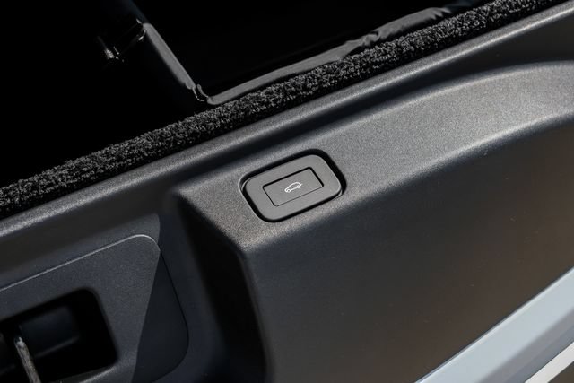 New 2026 Land Rover Range Rover SE AWD/4WD image 69