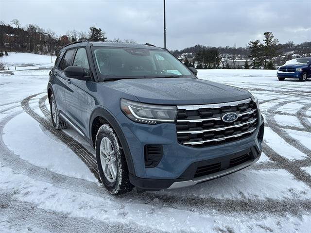 New 2025 Ford Explorer Active image 6