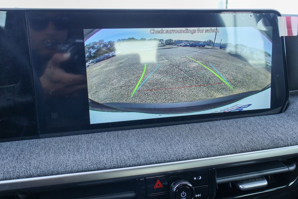 New 2026 Nissan Kicks S image 4