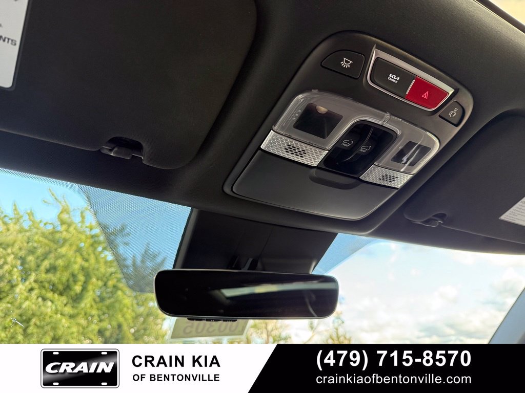 Certified 2025 Kia Telluride SX w/ SX Captain's Chair Package AWD/4WD image 20
