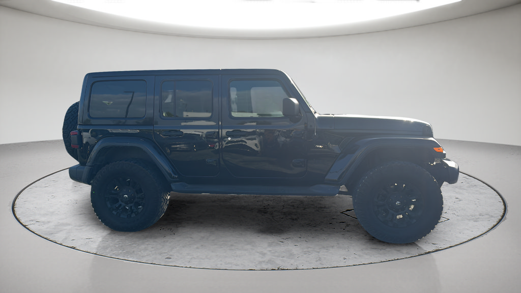 Used 2020 Jeep Wrangler Unlimited Sahara AWD/4WD image 4