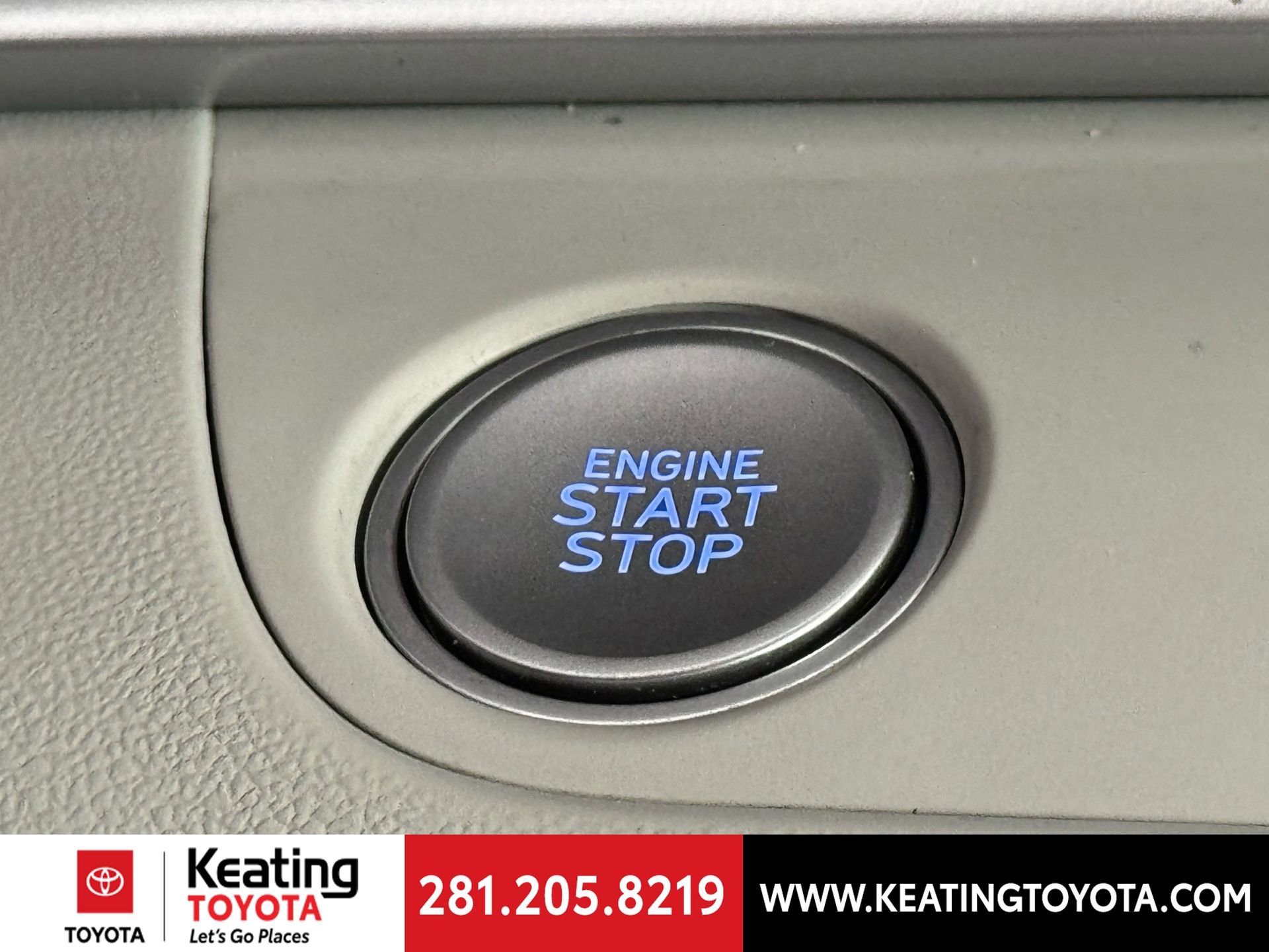 Used 2025 Hyundai Elantra Limited image 30