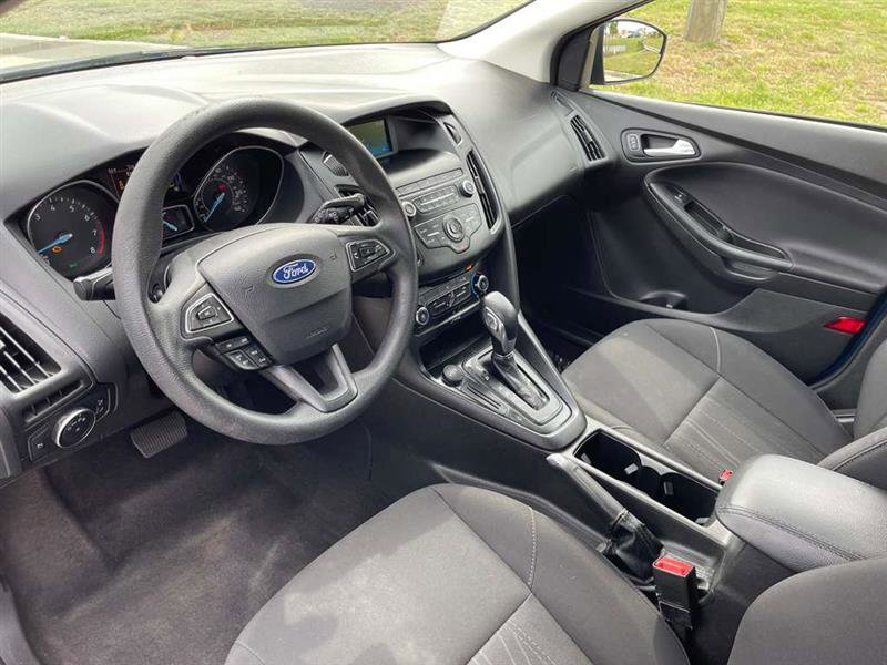 Used 2018 Ford Focus SE FWD image 75