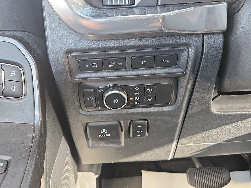 Used 2021 Ford F150 Lariat w/ Equipment Group 502A High image 19