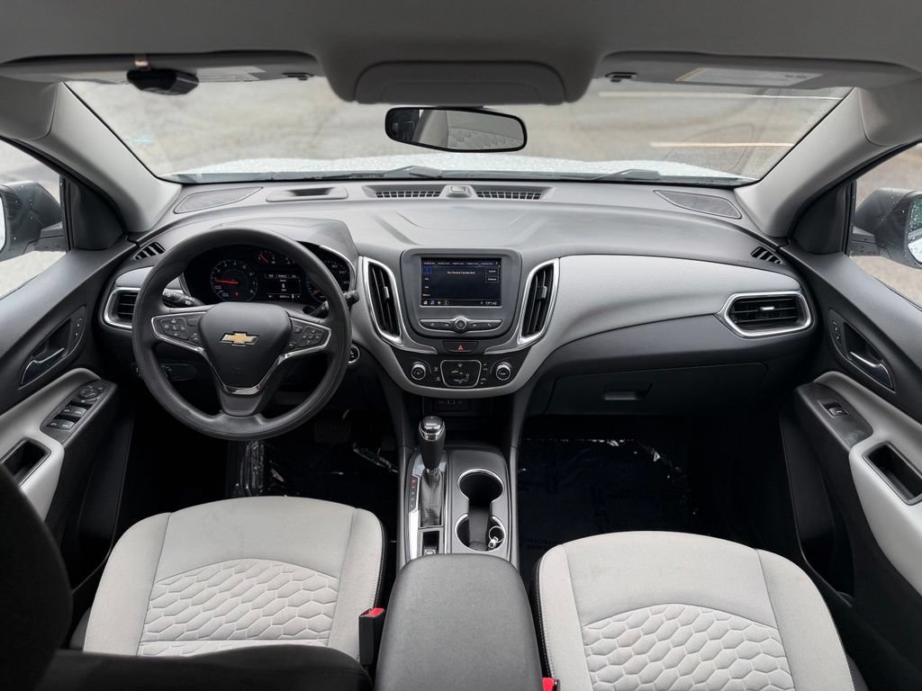 Used 2020 Chevrolet Equinox LS FWD image 21