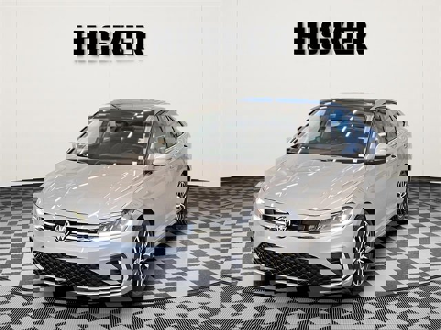 Used 2025 Volkswagen Jetta SE image 4