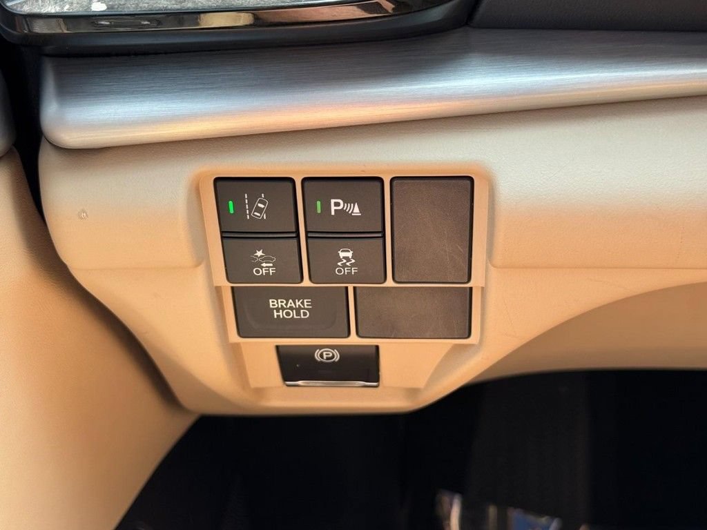 Used 2020 Acura RDX w/ Technology Package AWD/4WD image 22