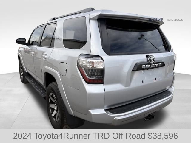 Used 2024 Toyota 4Runner TRD Off-Road image 6