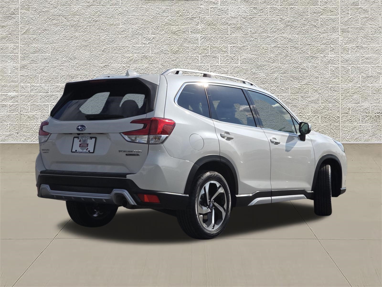 Certified 2023 Subaru Forester Touring w/ Popular Package #2 AWD/4WD image 7