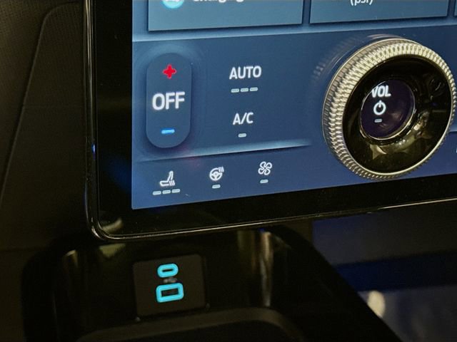 Used 2023 Ford Mustang Mach-E Premium image 21