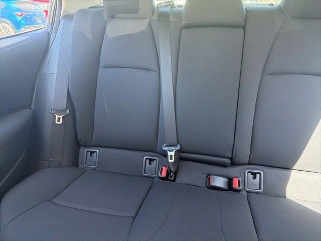 Used 2023 Toyota Corolla LE image 6