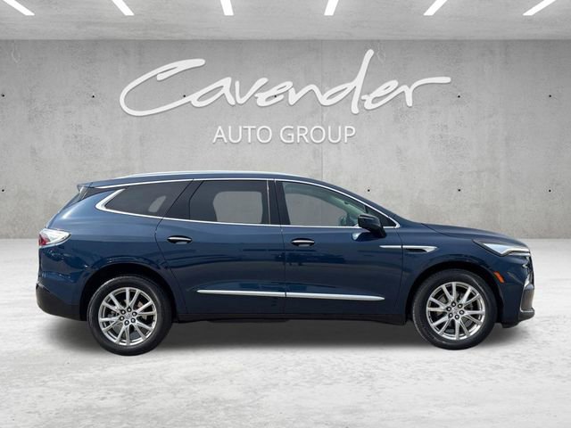 Used 2024 Buick Enclave Premium w/ Experience Buick Package FWD image 21