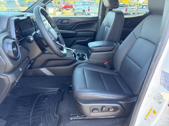 Certified 2025 Chevrolet Colorado Trail Boss AWD/4WD image 9