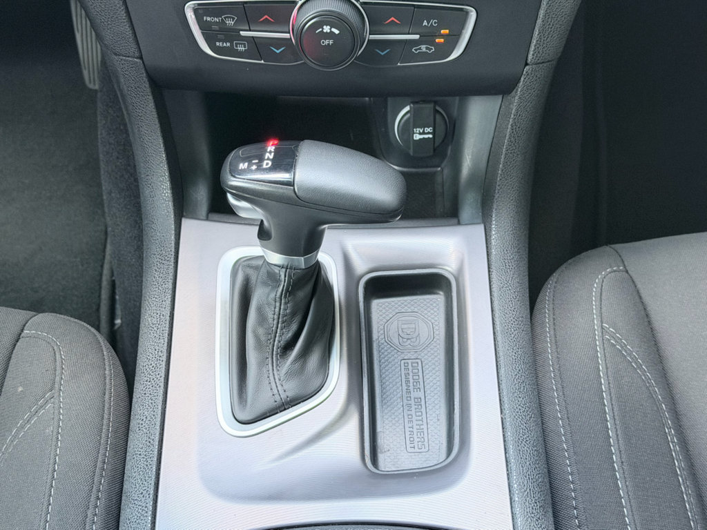 Used 2023 Dodge Charger SXT RWD image 18