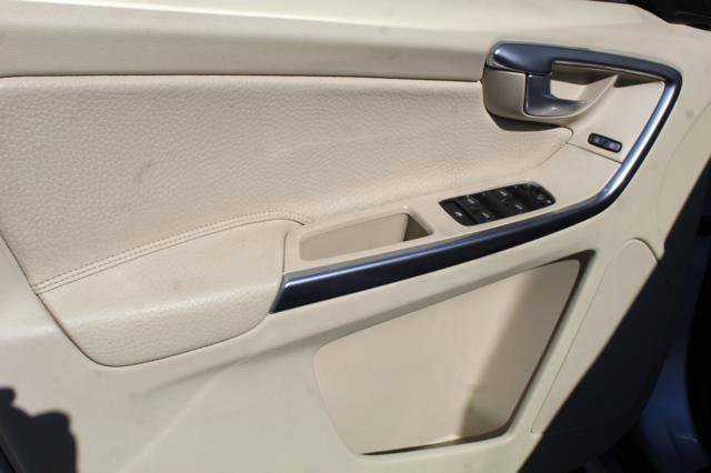 Used 2014 Volvo XC60 3.2 image 15