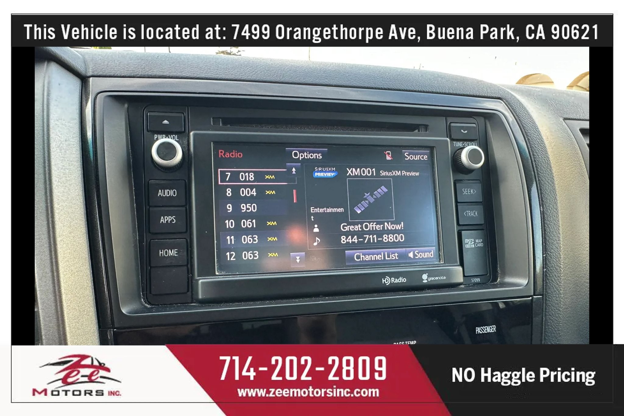 Used 2015 Toyota Sequoia SR5 w/ Premium Package RWD image 34