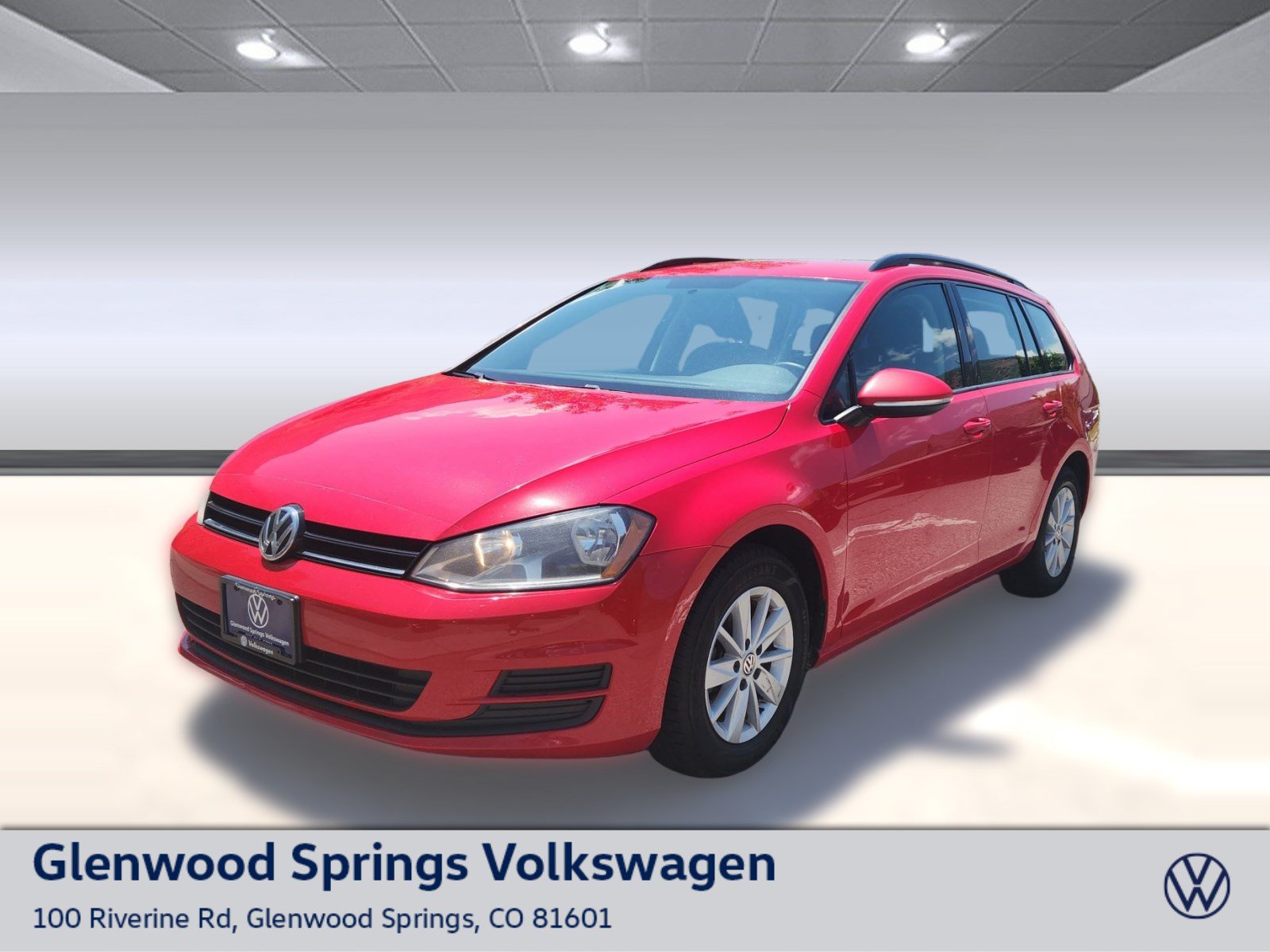 Used 2016 Volkswagen Golf S FWD image 1