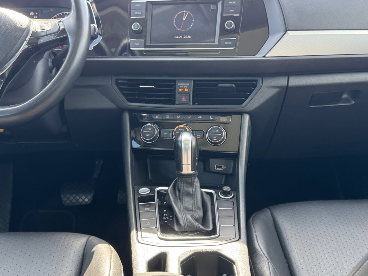 Used 2019 Volkswagen Jetta SE FWD image 15