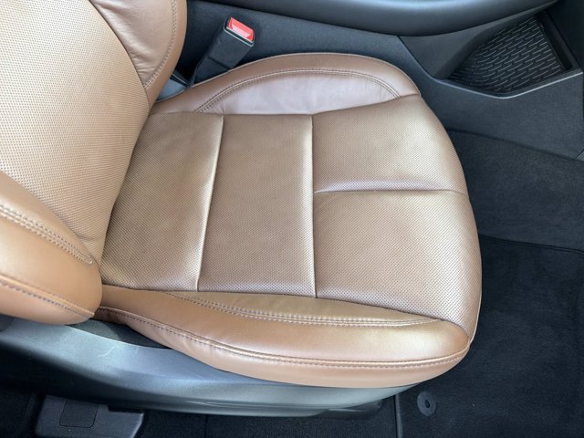 Certified 2023 Lincoln Aviator Reserve w/ Equipment Group 201A RWD image 19