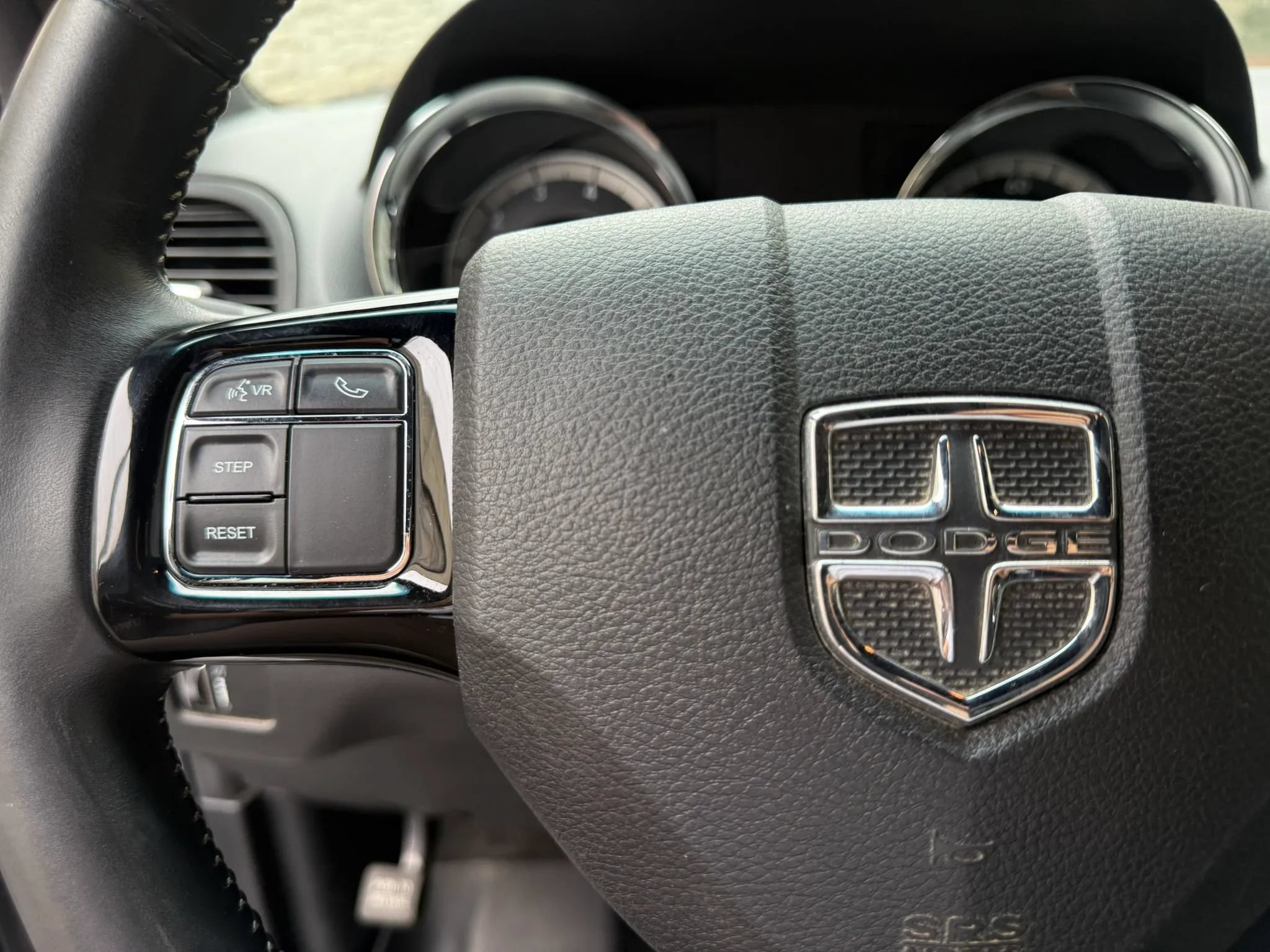 Used 2017 Dodge Grand Caravan SE FWD image 18