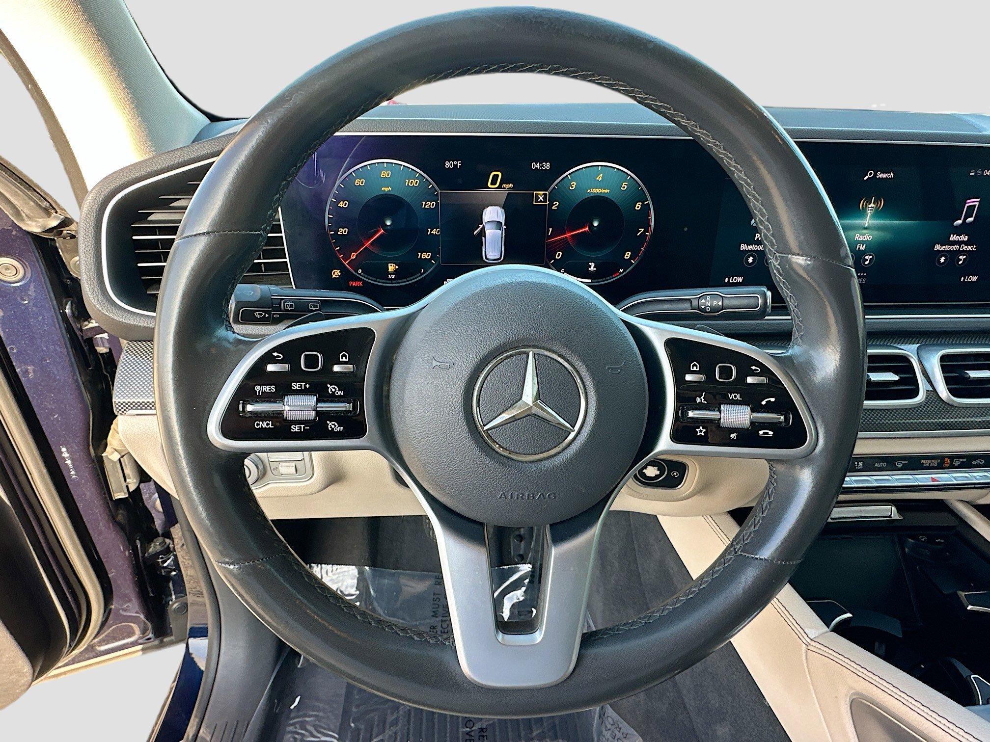 Used 2020 Mercedes-Benz GLE 350 4MATIC image 11