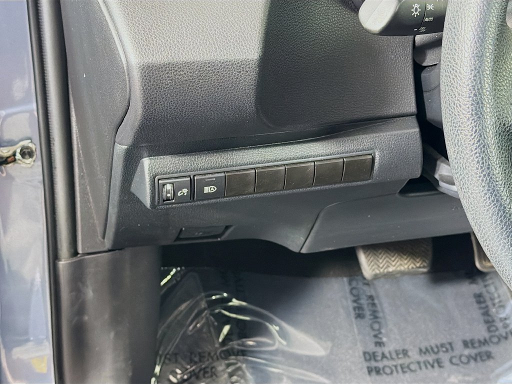 Used 2024 Toyota Corolla LE FWD image 10