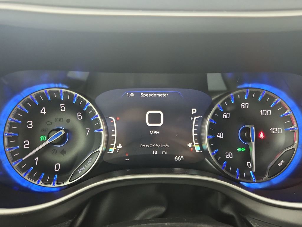 New 2026 Chrysler Pacifica Select image 23