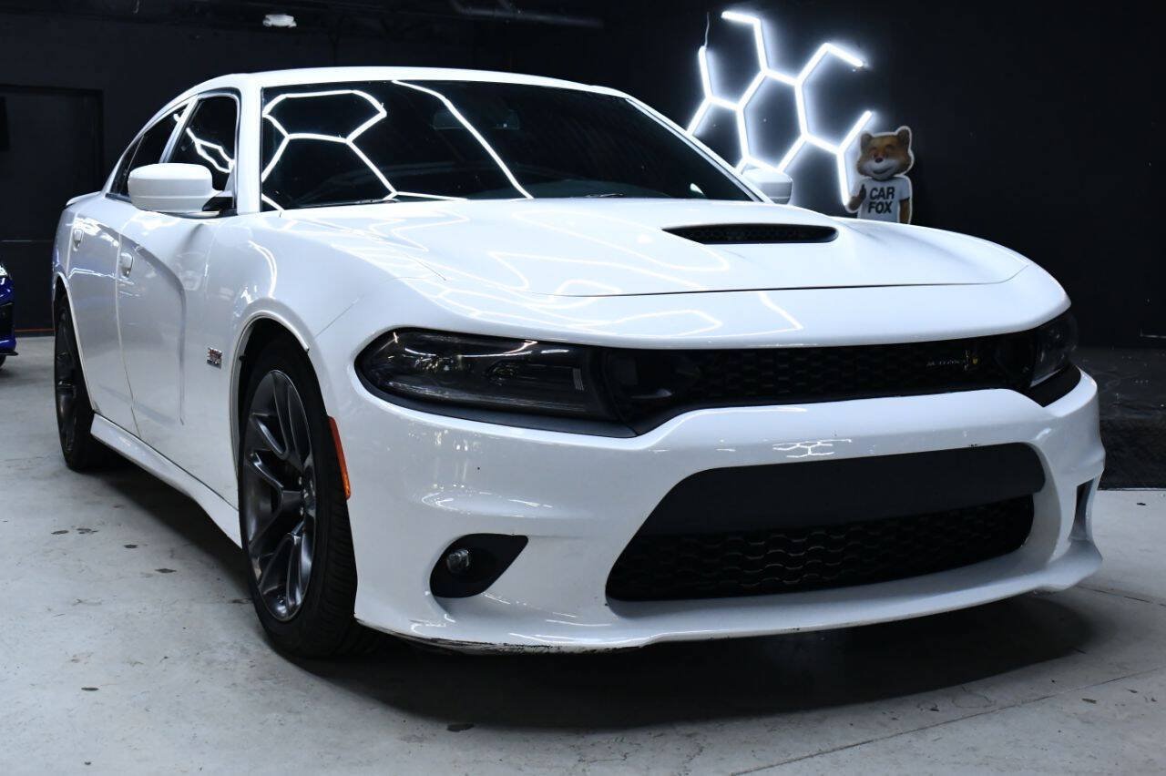 Used 2022 Dodge Charger Scat Pack RWD image 12