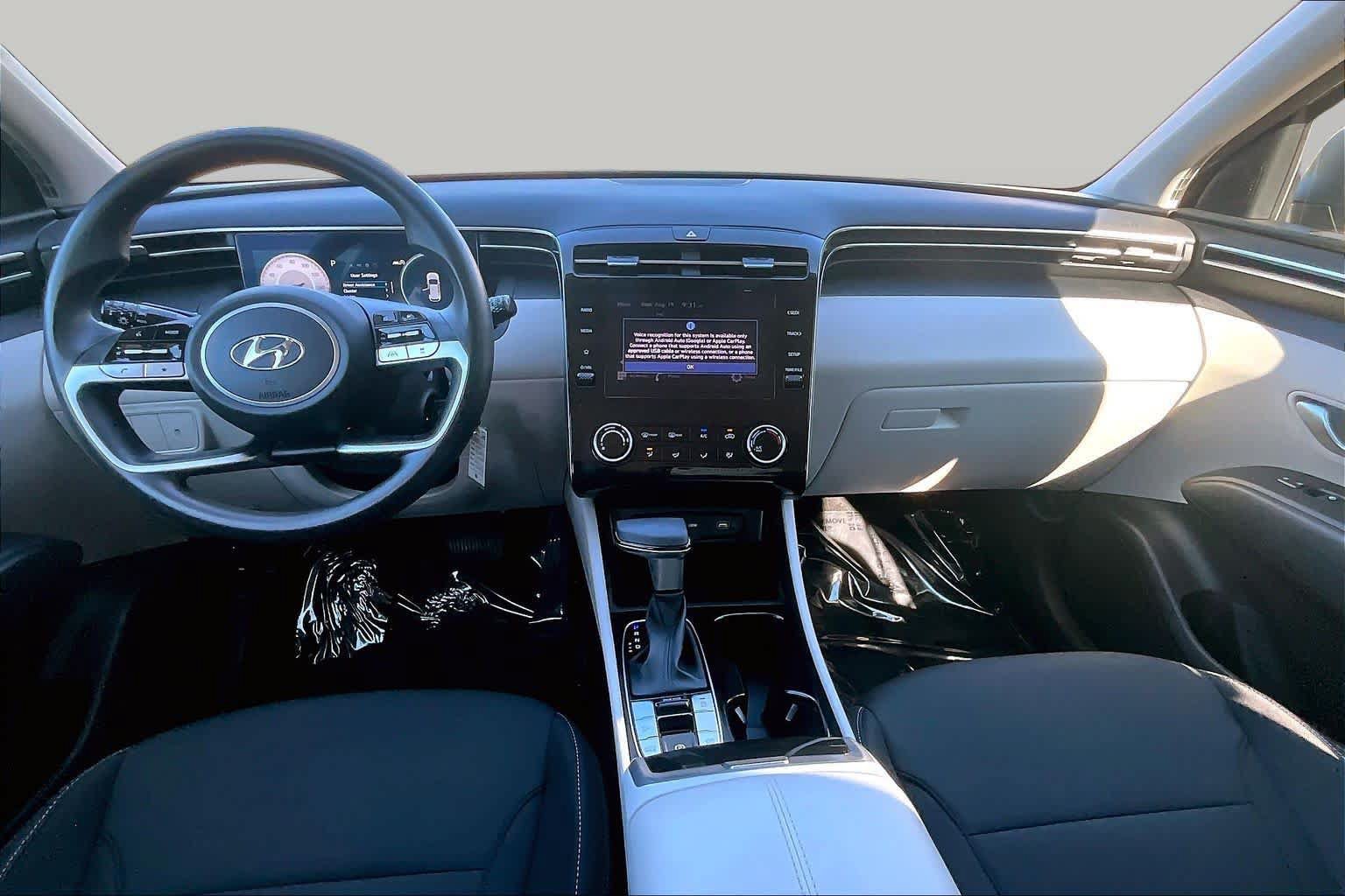 Used 2024 Hyundai Tucson SE FWD image 16