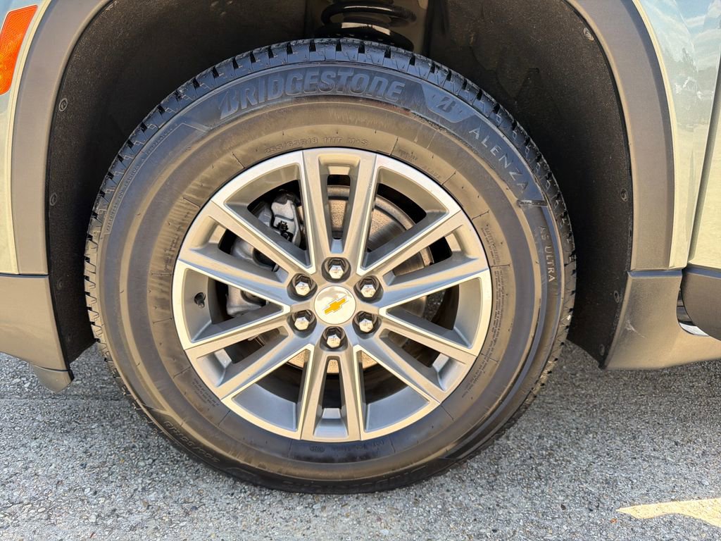 Certified 2022 Chevrolet Traverse LT FWD image 27