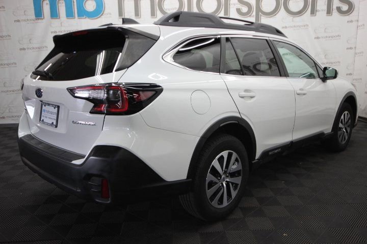 Used 2022 Subaru Outback Limited AWD/4WD image 6