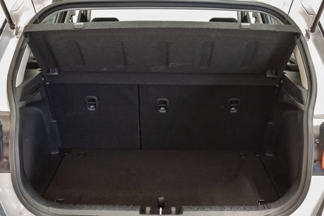 Used 2025 Hyundai Venue SEL FWD image 36