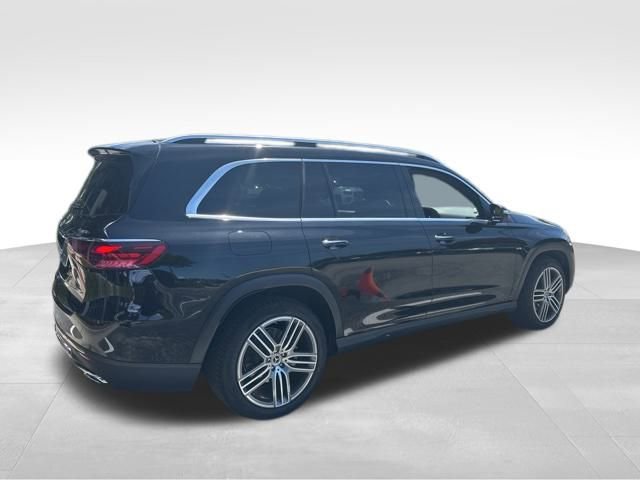 Used 2025 Mercedes-Benz GLS 450 4MATIC image 6