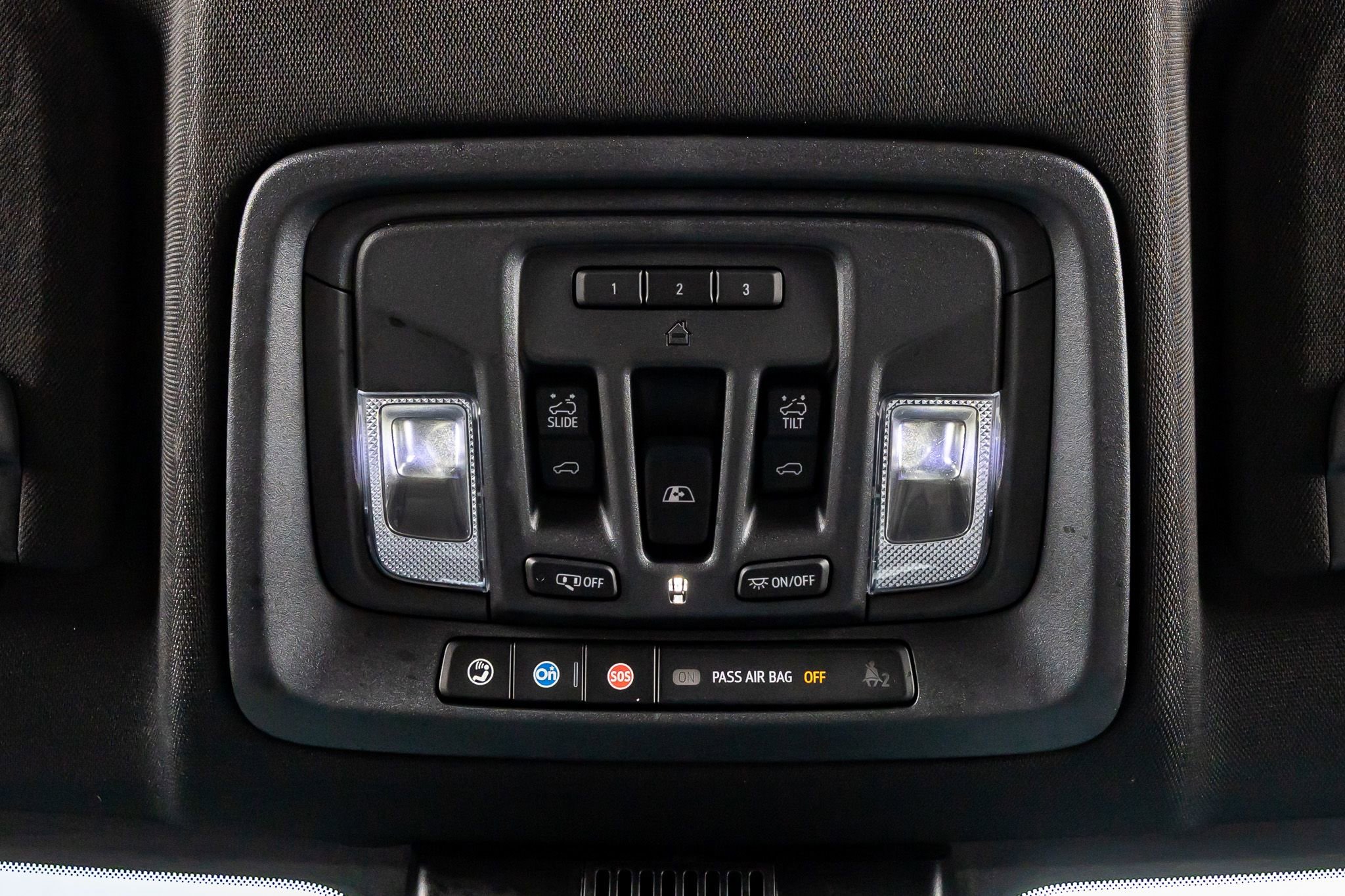 Used 2022 Chevrolet Silverado 1500 ZR2 w/ Technology Package AWD/4WD image 29