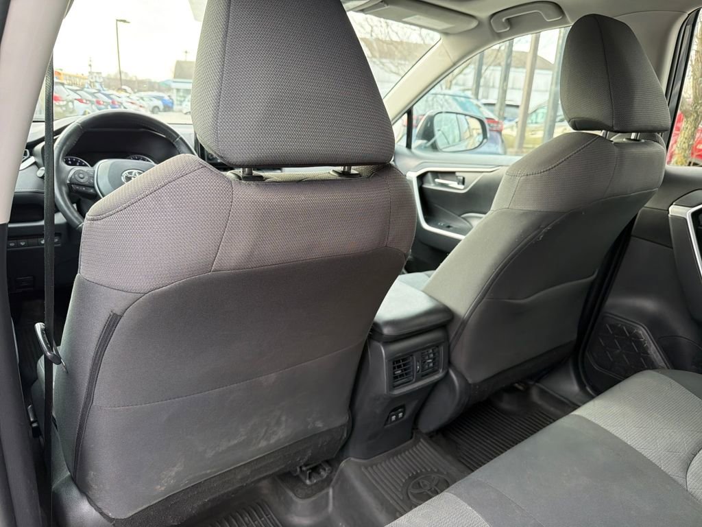 Used 2020 Toyota RAV4 XLE w/ Convenience Package AWD/4WD image 22