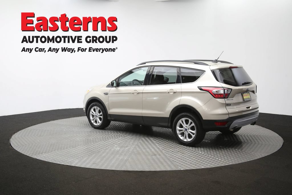 Used 2018 Ford Escape SE w/ SE Sync 3 Package AWD/4WD image 63